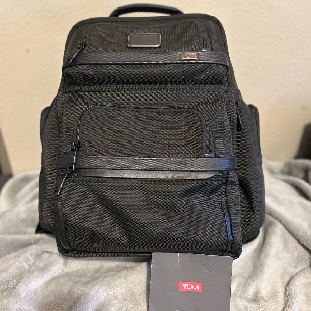 Tumi Brief Pack- New